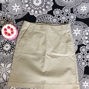 Talbots Women Petites Skirt with buttons size 4